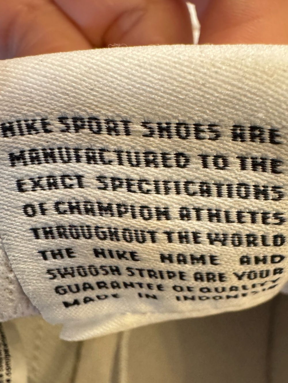 Nike Court Legacy Lift Platform Sneaker - Picture 16 of 16